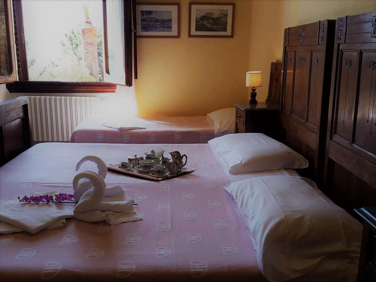 Albergo Miramare كاسْتيلونْشيلّو المظهر الخارجي الصورة